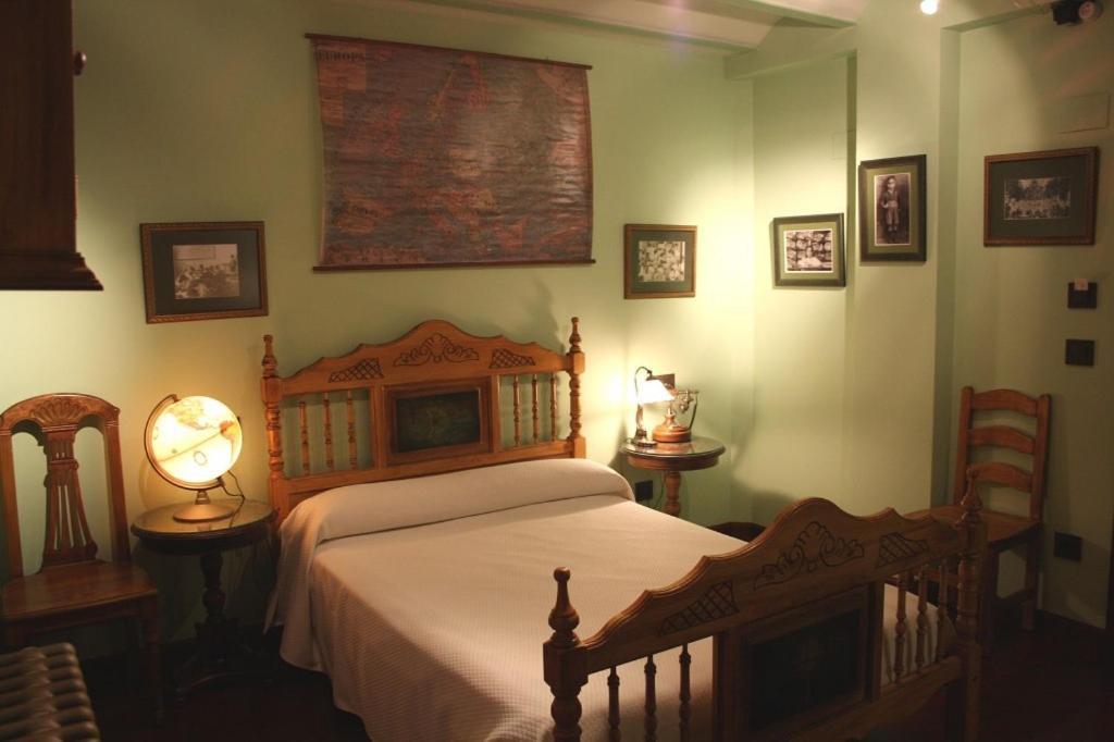 Hotel Casona El Gurugu à Luarca Extérieur photo